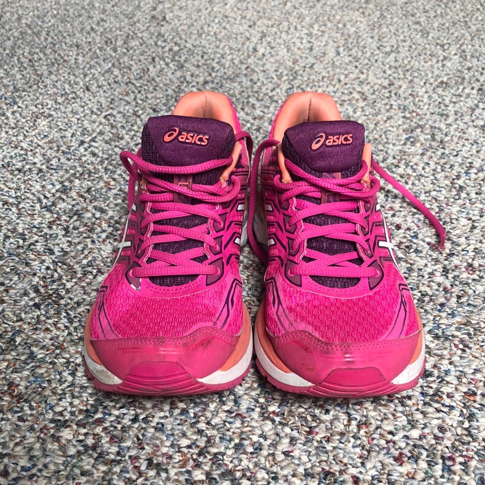 ASICS GT-2000 running shoes